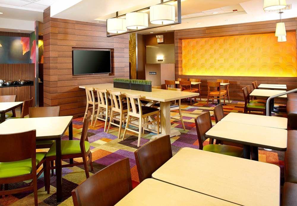 Fairfield Inn & Suites Парсипани Екстериор снимка