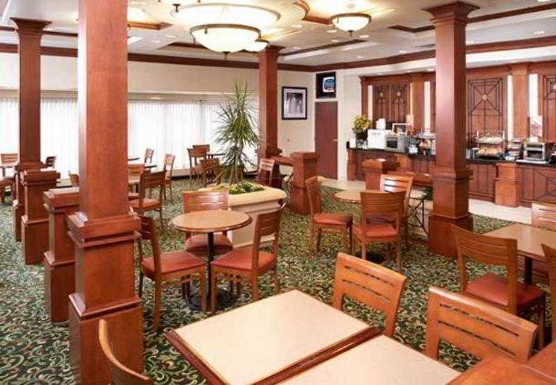 Fairfield Inn & Suites Парсипани Екстериор снимка